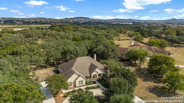 Listing photo id 43 for 26018 Hazy Hollow