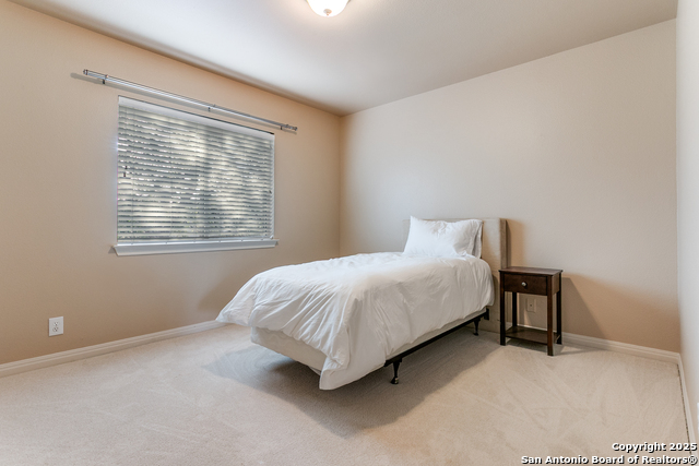 Image 18 of 25 For 19706 Ranch Meadow