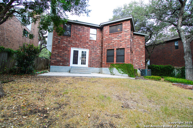 Image 23 of 48 For 14018 Hills Village N
