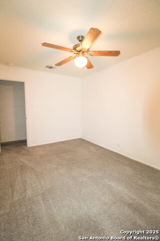 Image 43 of 48 For 14018 Hills Village N