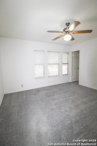 Image 45 of 48 For 14018 Hills Village N