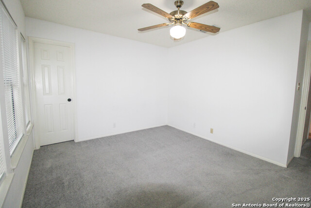 Image 47 of 48 For 14018 Hills Village N