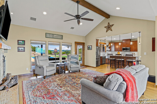 Image 10 of 43 For 101 Stallion Estates Dr N