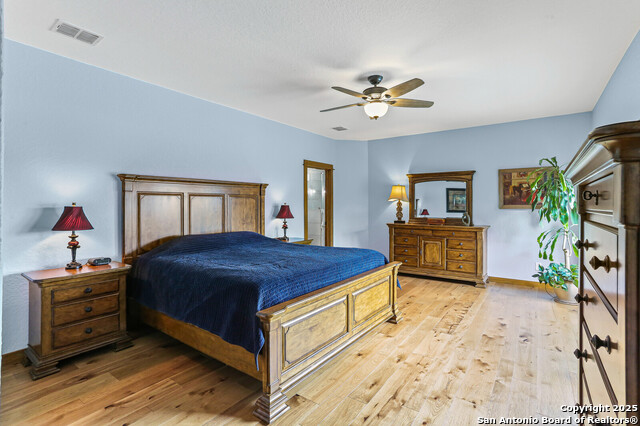 Image 19 of 43 For 101 Stallion Estates Dr N