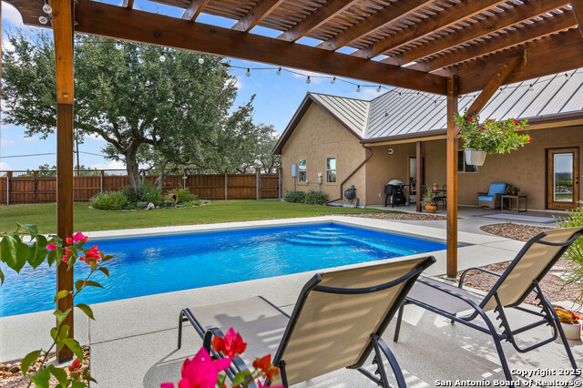 Image 35 of 43 For 101 Stallion Estates Dr N