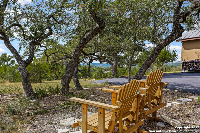 Image 36 of 43 For 101 Stallion Estates Dr N