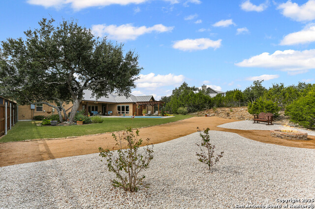 Image 6 of 43 For 101 Stallion Estates Dr N
