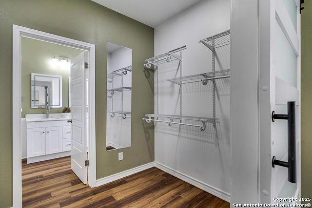 Image 16 of 29 For 330 Walton Ave