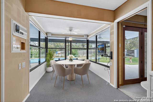 Listing photo id 13 for 109 Cueva  