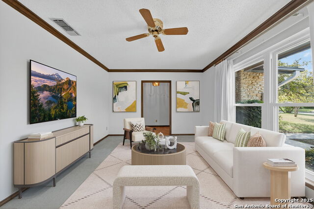 Listing photo id 14 for 109 Cueva  