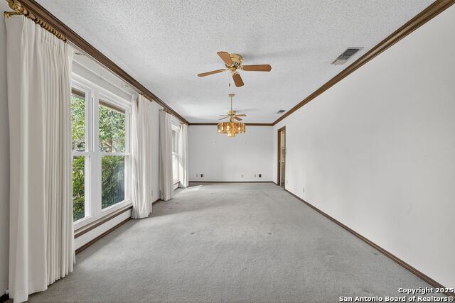 Listing photo id 16 for 109 Cueva  