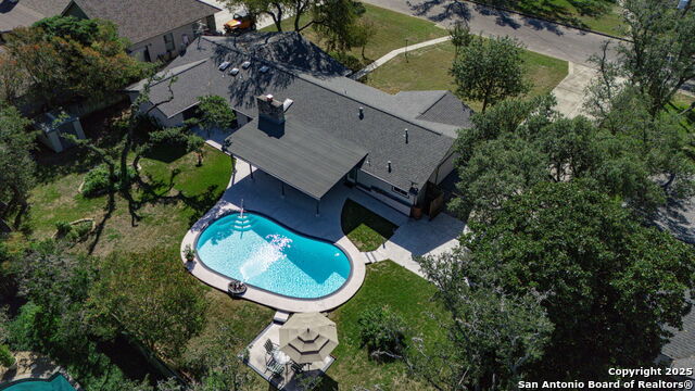 Listing photo id 1 for 109 Cueva  