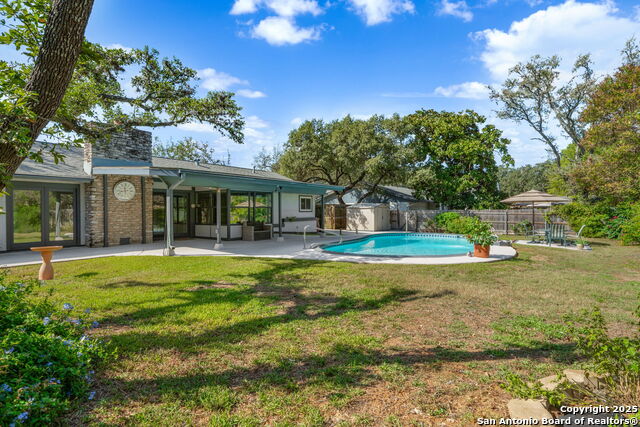 Listing photo id 36 for 109 Cueva  