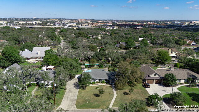 Listing photo id 42 for 109 Cueva  