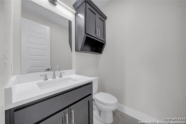 Listing photo id 16 for 106 County Road 2730