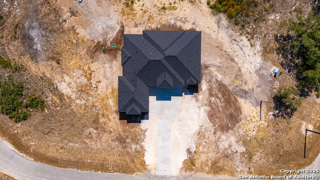 Listing photo id 33 for 106 County Road 2730