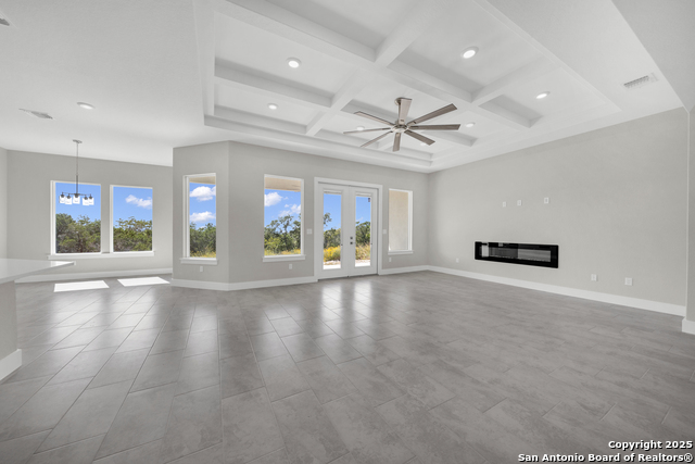 Listing photo id 5 for 106 County Road 2730