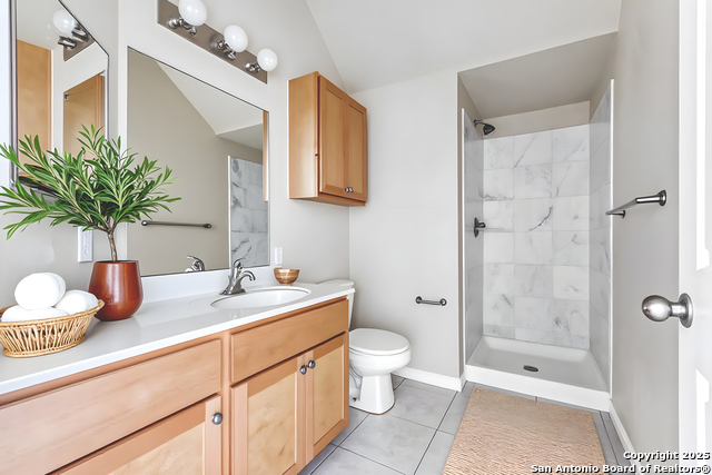 Image 5 of 15 For 6160 Eckhert 303