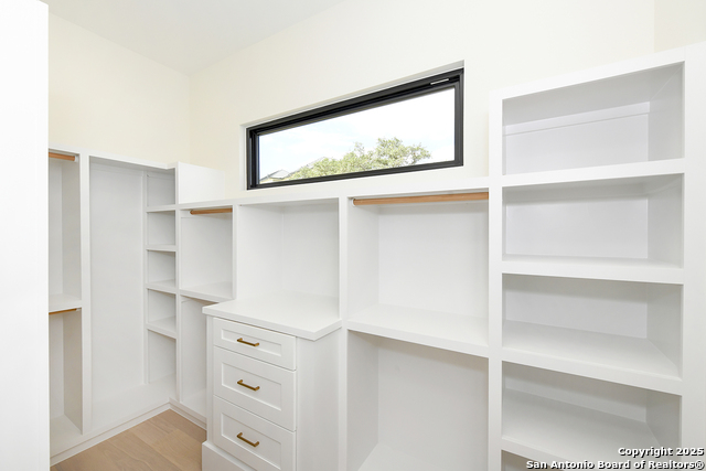 Listing photo id 19 for 10303 Kendall