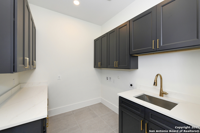 Listing photo id 23 for 10303 Kendall