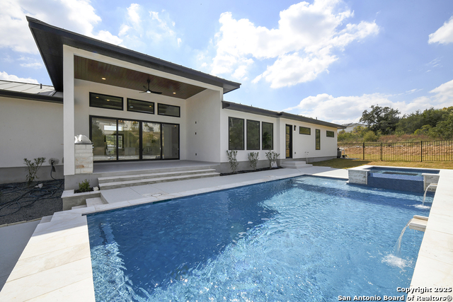 Listing photo id 2 for 10303 Kendall