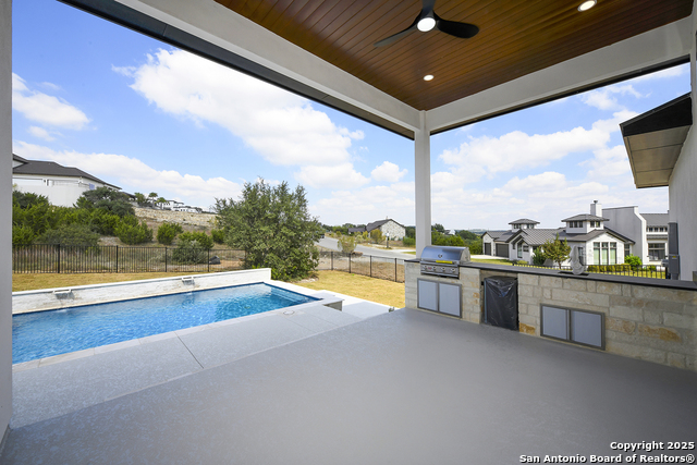 Listing photo id 5 for 10303 Kendall