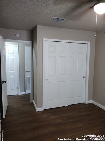 Image 10 of 22 For 4227 Woodmanor