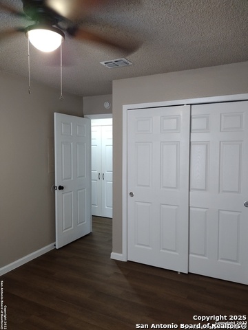 Image 13 of 22 For 4227 Woodmanor