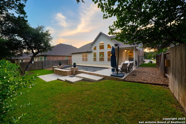 Listing photo id 30 for 16514 Sierra Linda