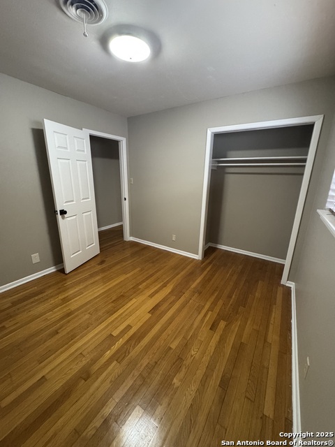 Image 12 of 19 For 4414 Hall Park