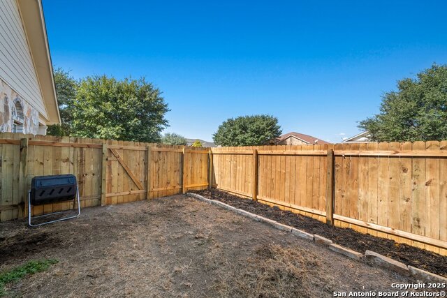 Image 26 of 30 For 2111 Wiltshire