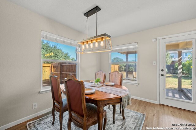 Image 7 of 30 For 2111 Wiltshire