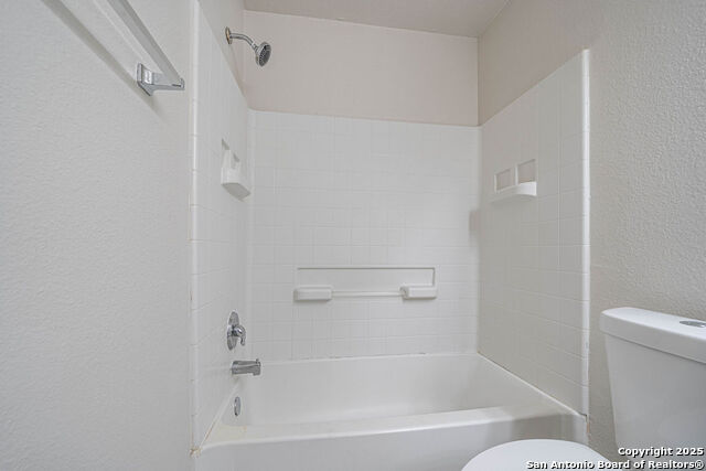 Image 15 of 25 For 8407 Sea Rim