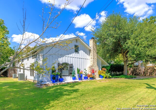 Image 4 of 34 For 904 Lincoln N