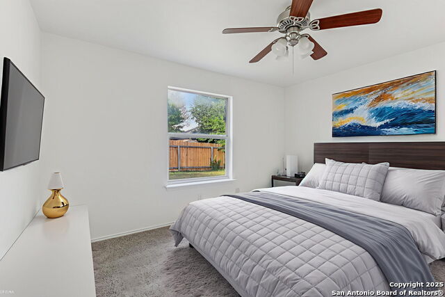 Image 17 of 24 For 10726 Shaenridge N