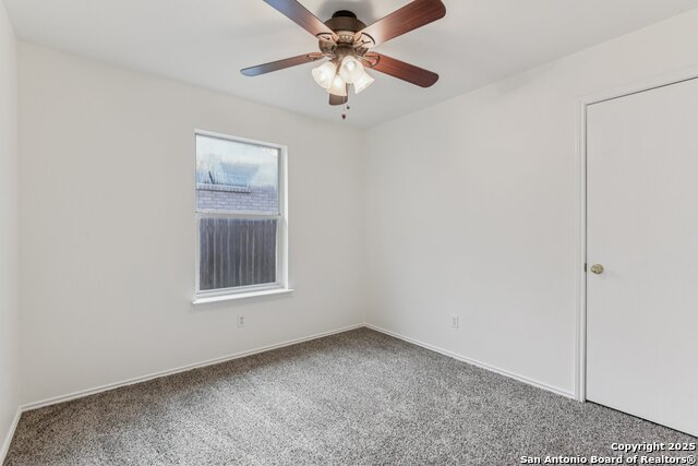 Image 19 of 24 For 10726 Shaenridge N