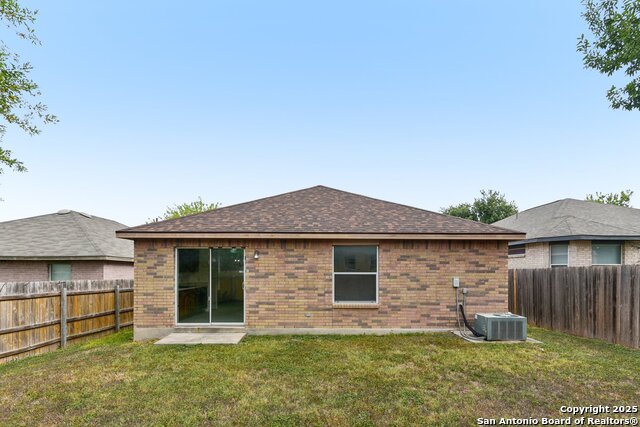 Image 22 of 24 For 10726 Shaenridge N