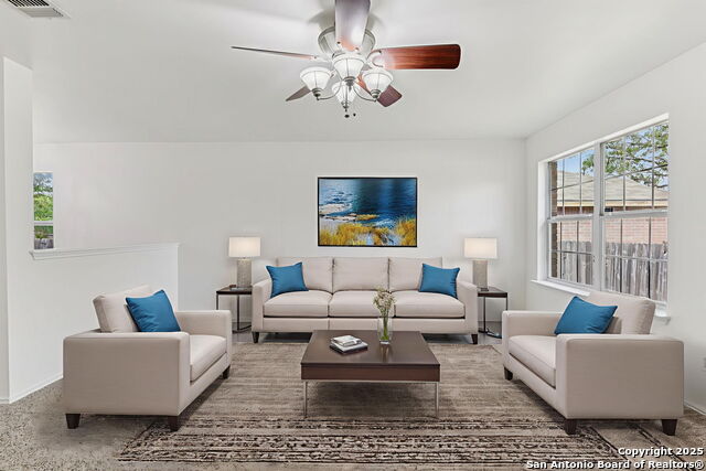 Image 3 of 24 For 10726 Shaenridge N