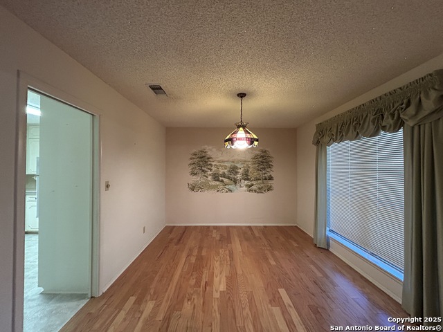 Listing photo id 11 for 11 La Mesa