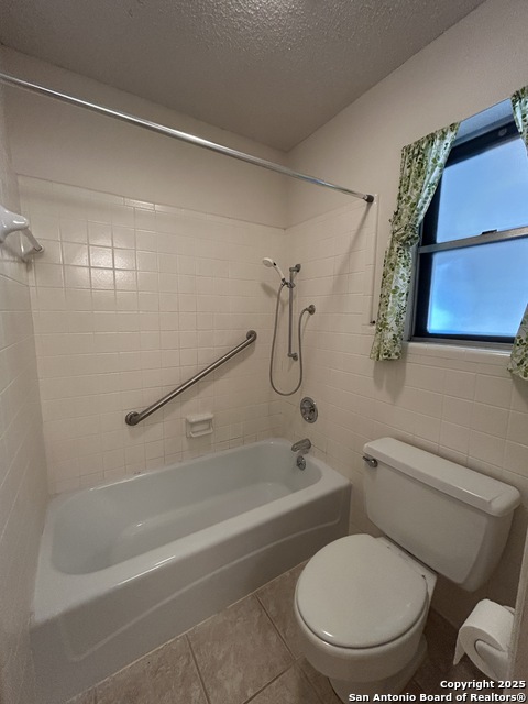 Listing photo id 32 for 11 La Mesa