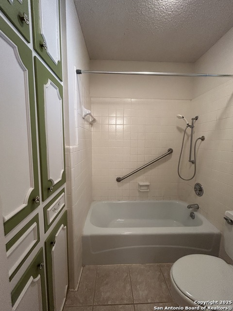 Listing photo id 33 for 11 La Mesa