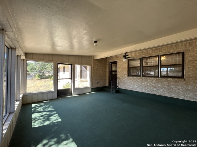 Listing photo id 35 for 11 La Mesa