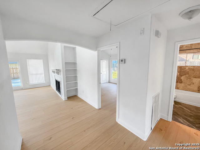 Image 17 of 29 For 9014 Mouton  