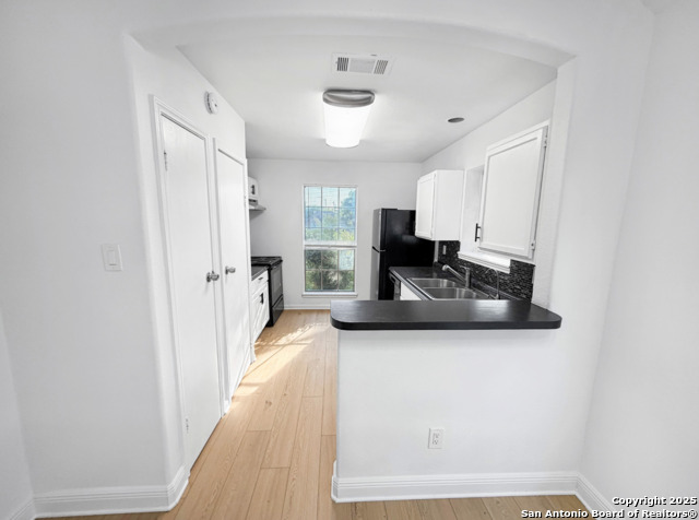 Image 7 of 29 For 9014 Mouton  