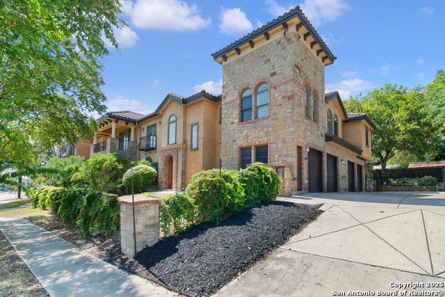 Details for 123 Eaton St 104, San Antonio, TX 78209