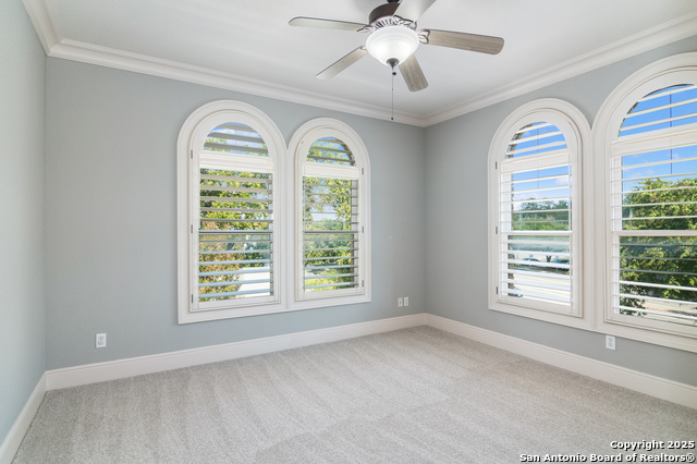 Image 21 of 31 For 123 Eaton St 104