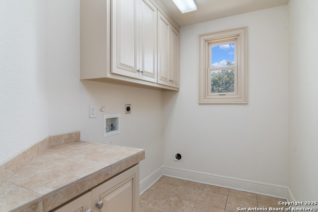 Image 22 of 31 For 123 Eaton St 104