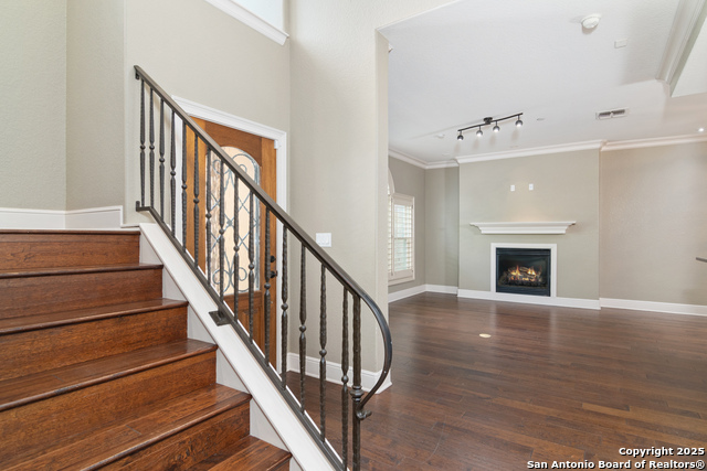 Image 8 of 31 For 123 Eaton St 104