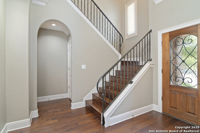 Image 9 of 31 For 123 Eaton St 104