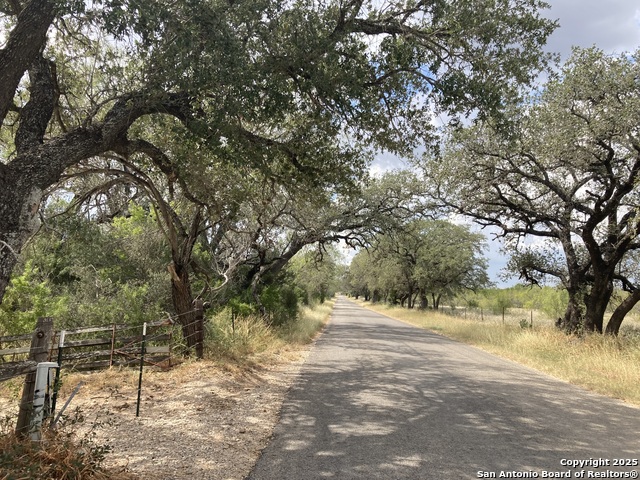 Listing photo id 32 for 000 Cr 765  